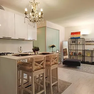 yr-apartments-dateo.it-lombardy.com/