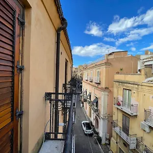 2 Apartments - 2 Bedr & 1 Bath In Akragas Home 1 E 2 Bedr & 2 Baths In Akragas Home 2, City Center & View Both , Agrigento Italy